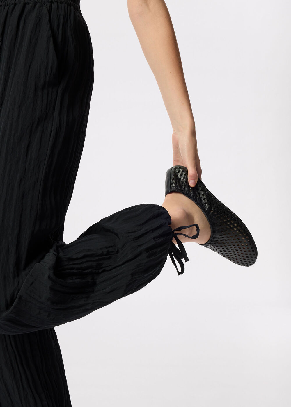 Balloon Tie Hem Trousers