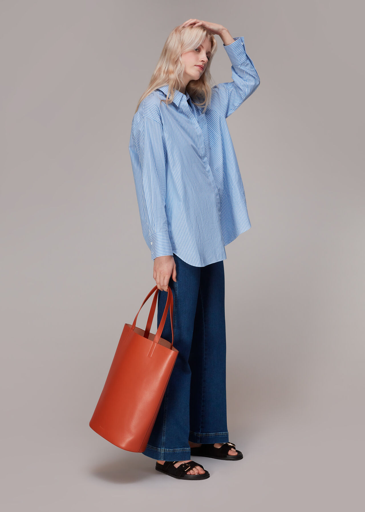 Lucy Stretch Flared Jean