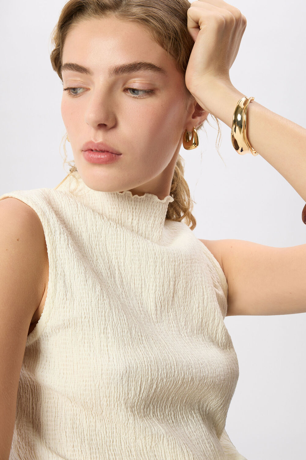 Ivory Textured Sleeveless Top