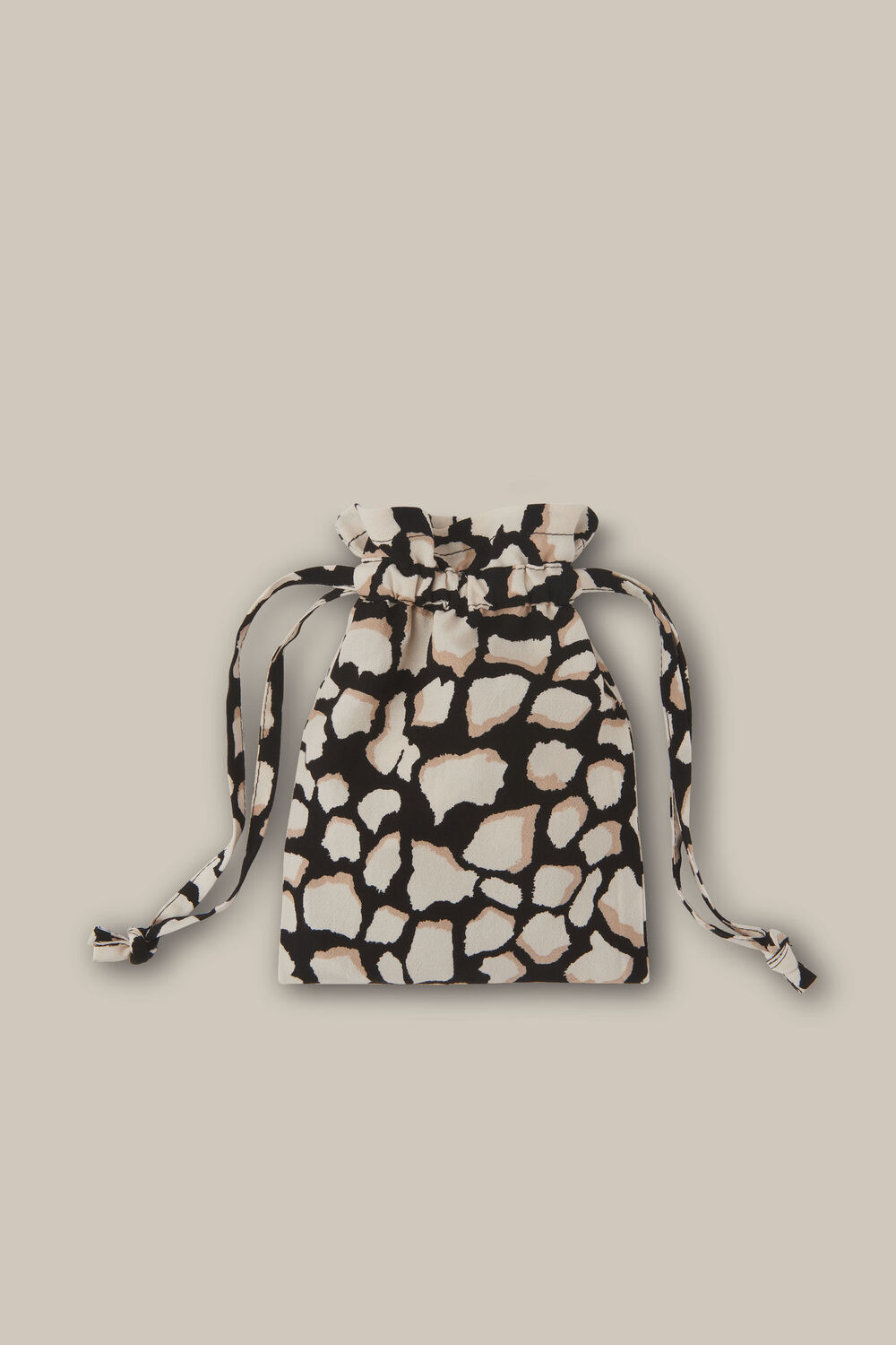 Multicolour Giraffe Print Face Covering