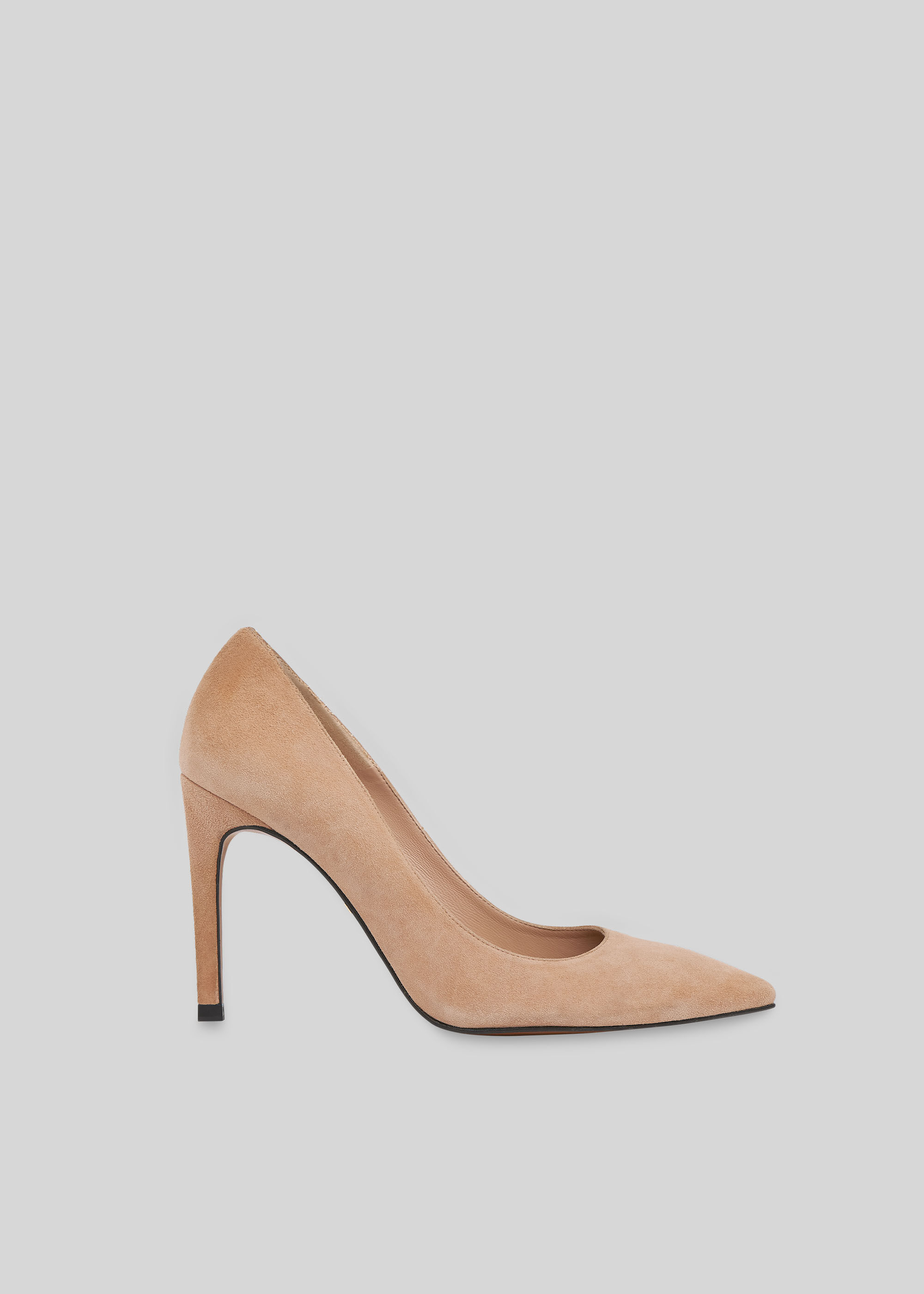 nude heeled court shoes