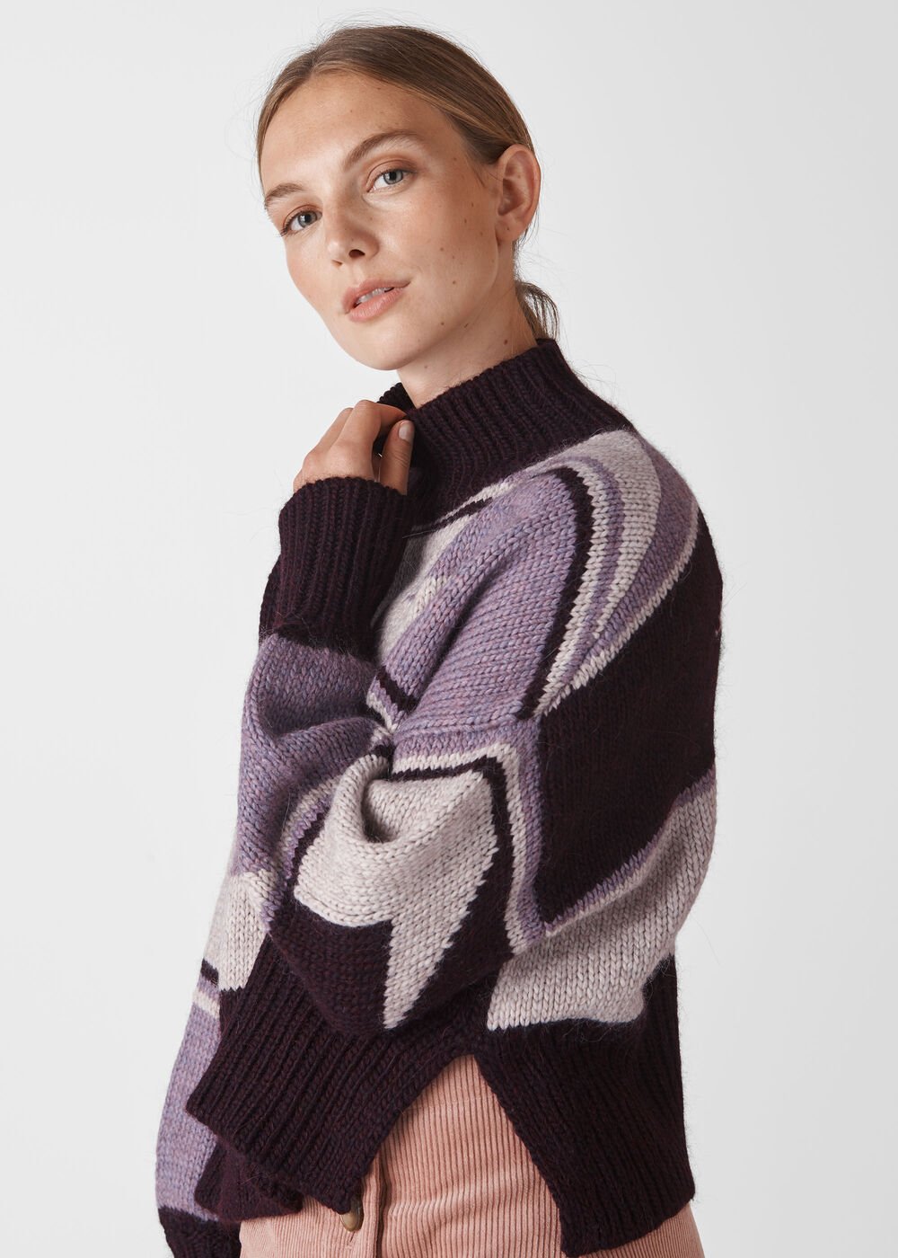 Intarsia Funnel Neck Sweater Multicolour