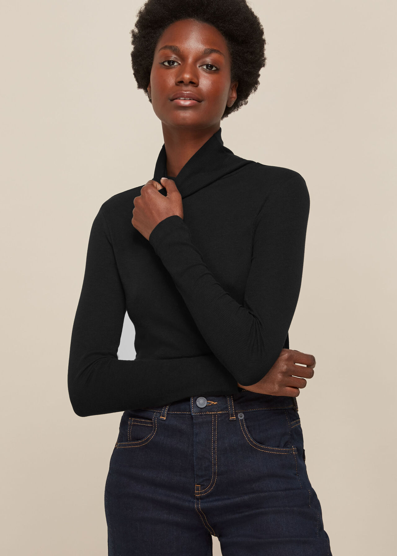 Essential Polo Neck Black