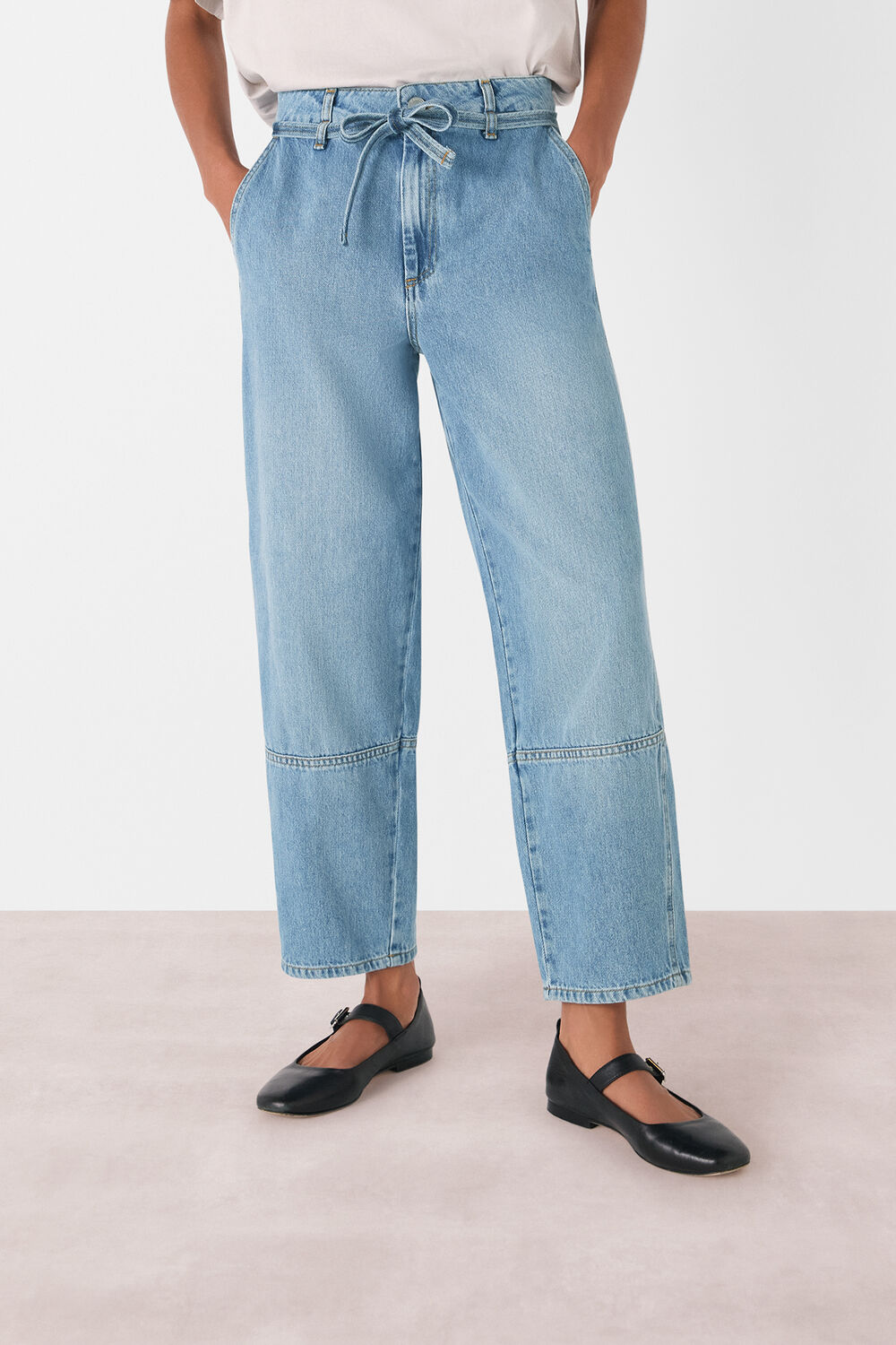Light Wash Tie Waist Barrel Leg Jean