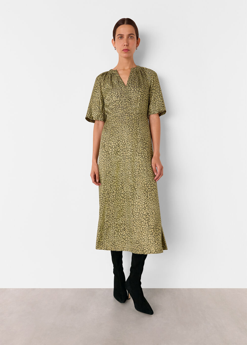 Petite Leopard Viscose Midi Dress