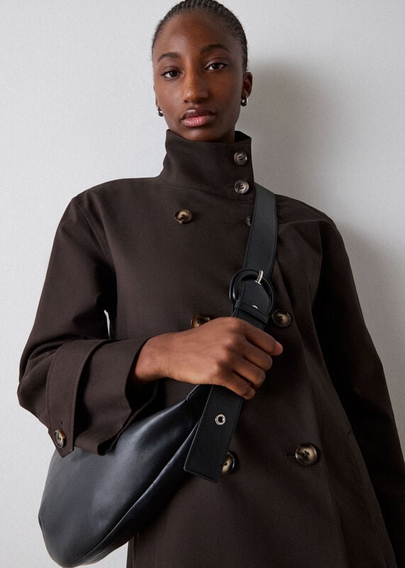 Black Sia Curved Crossbody Bag