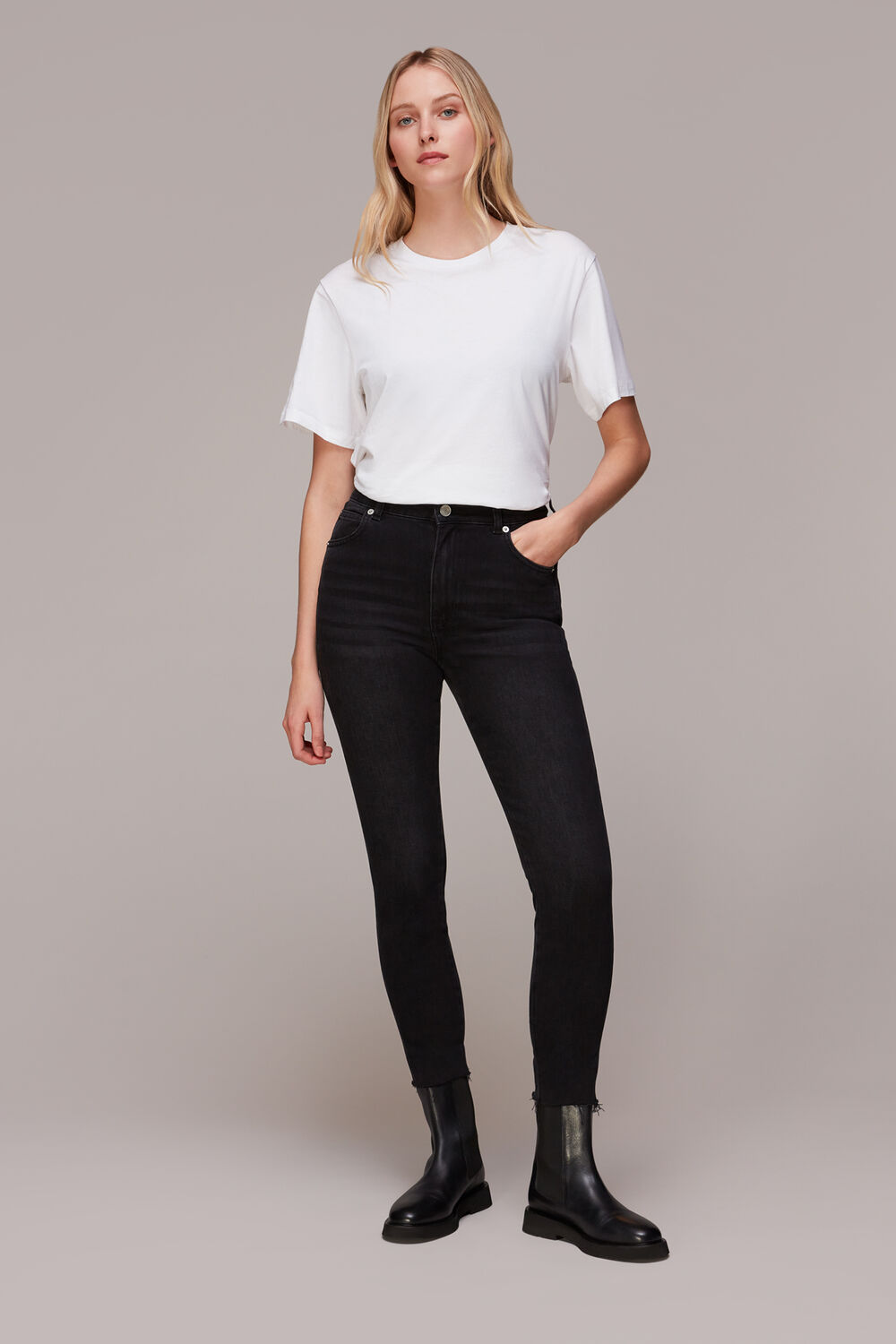 Stretch Slim Frayed Jean