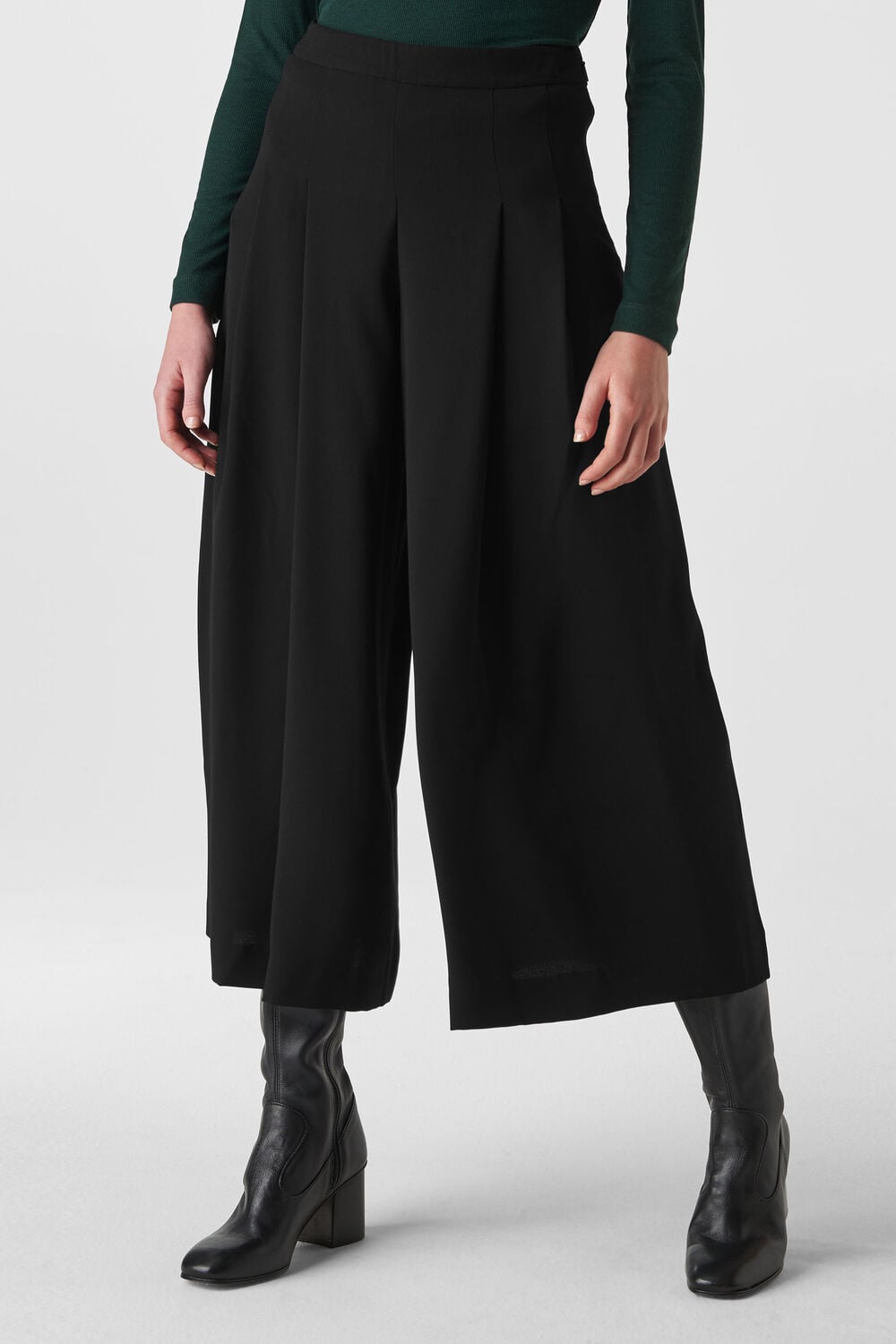 Pleat Front Wide Leg Trouser Black
