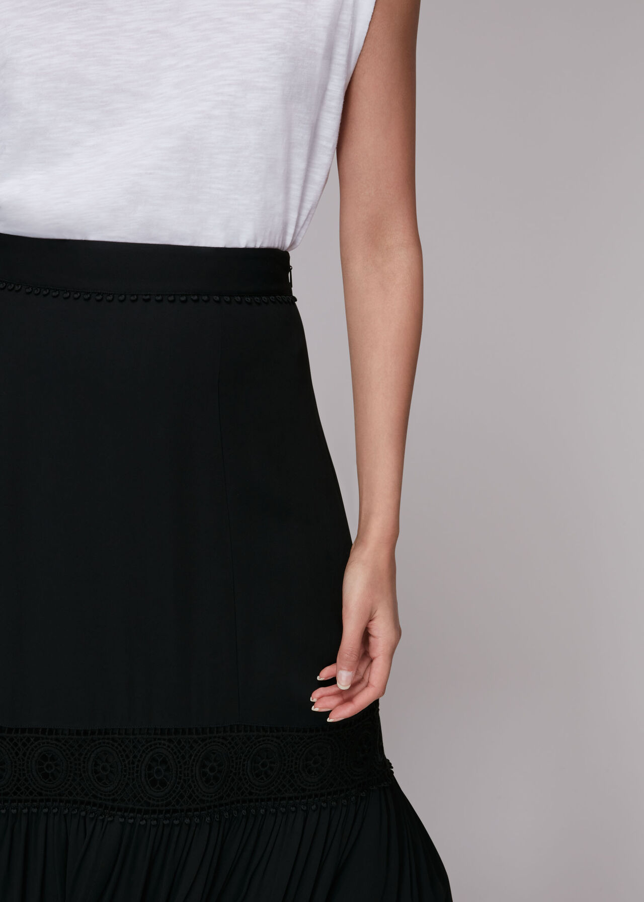 Ada Crochet Detail Skirt Black