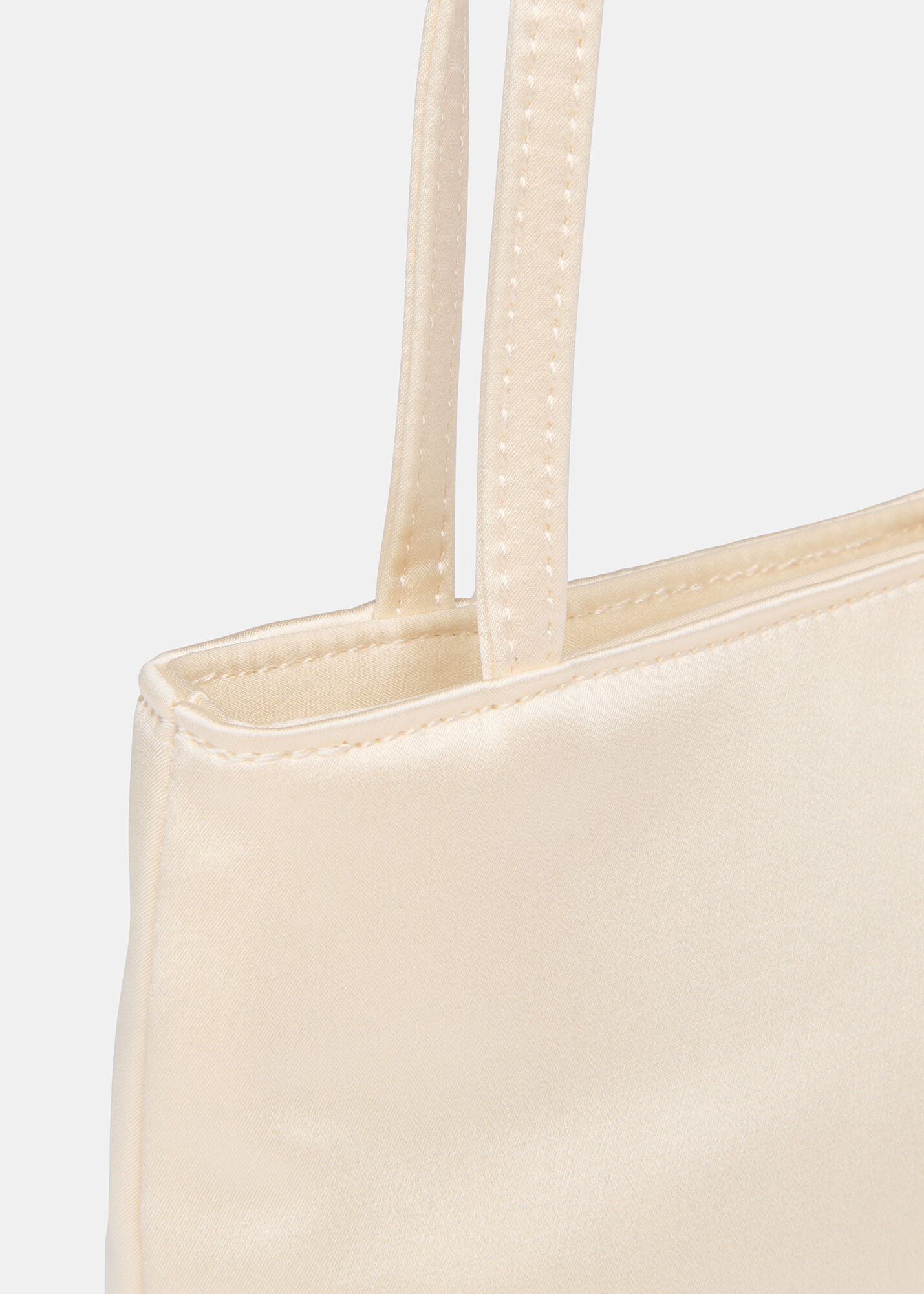 Hai — Little Silk Bag in Lilac