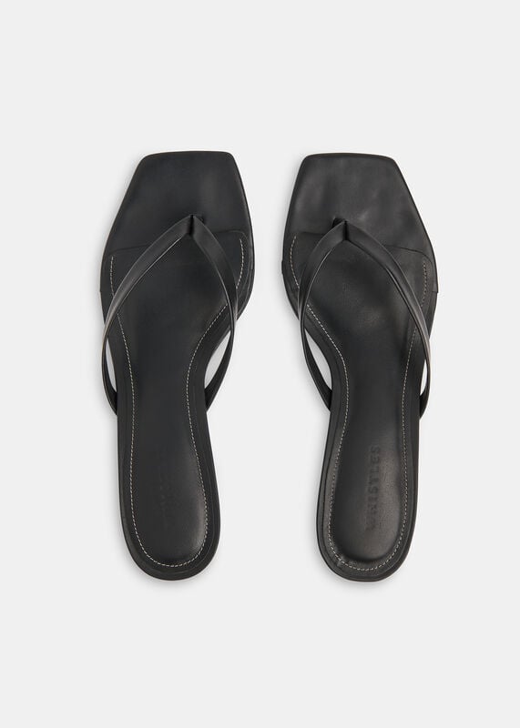 Black Toe Post Kitten Heel Mule