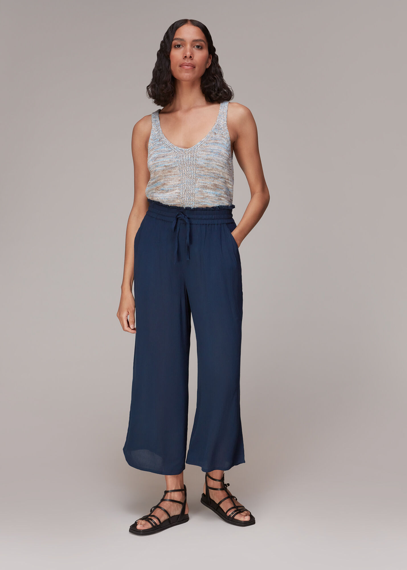 Womens navy hot sale cropped trousers