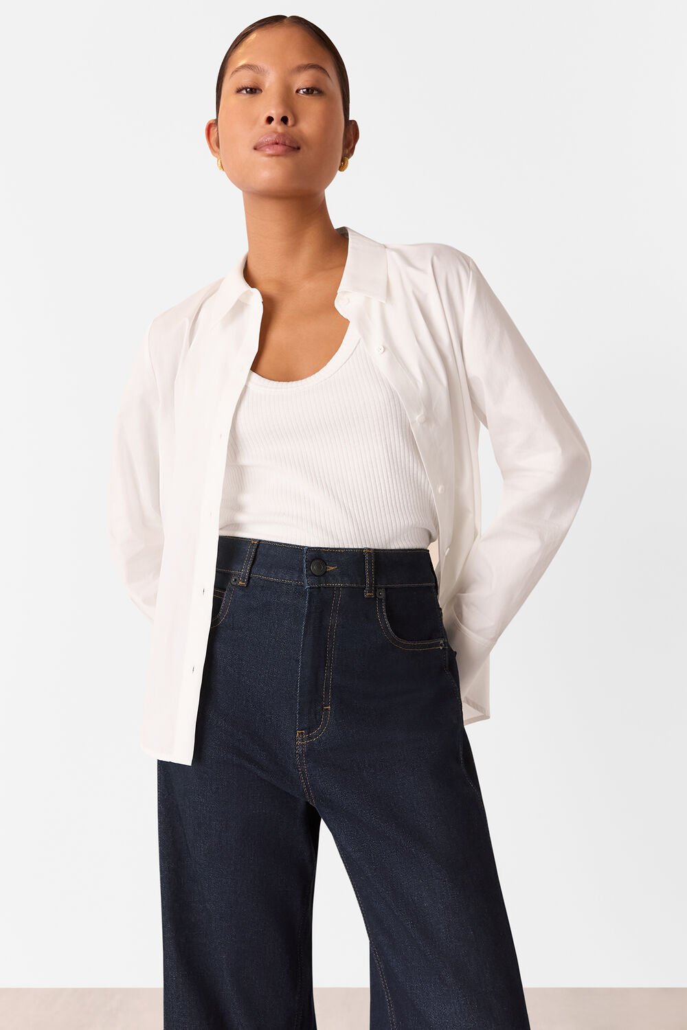 Petite Stretch Barrel Leg Jean