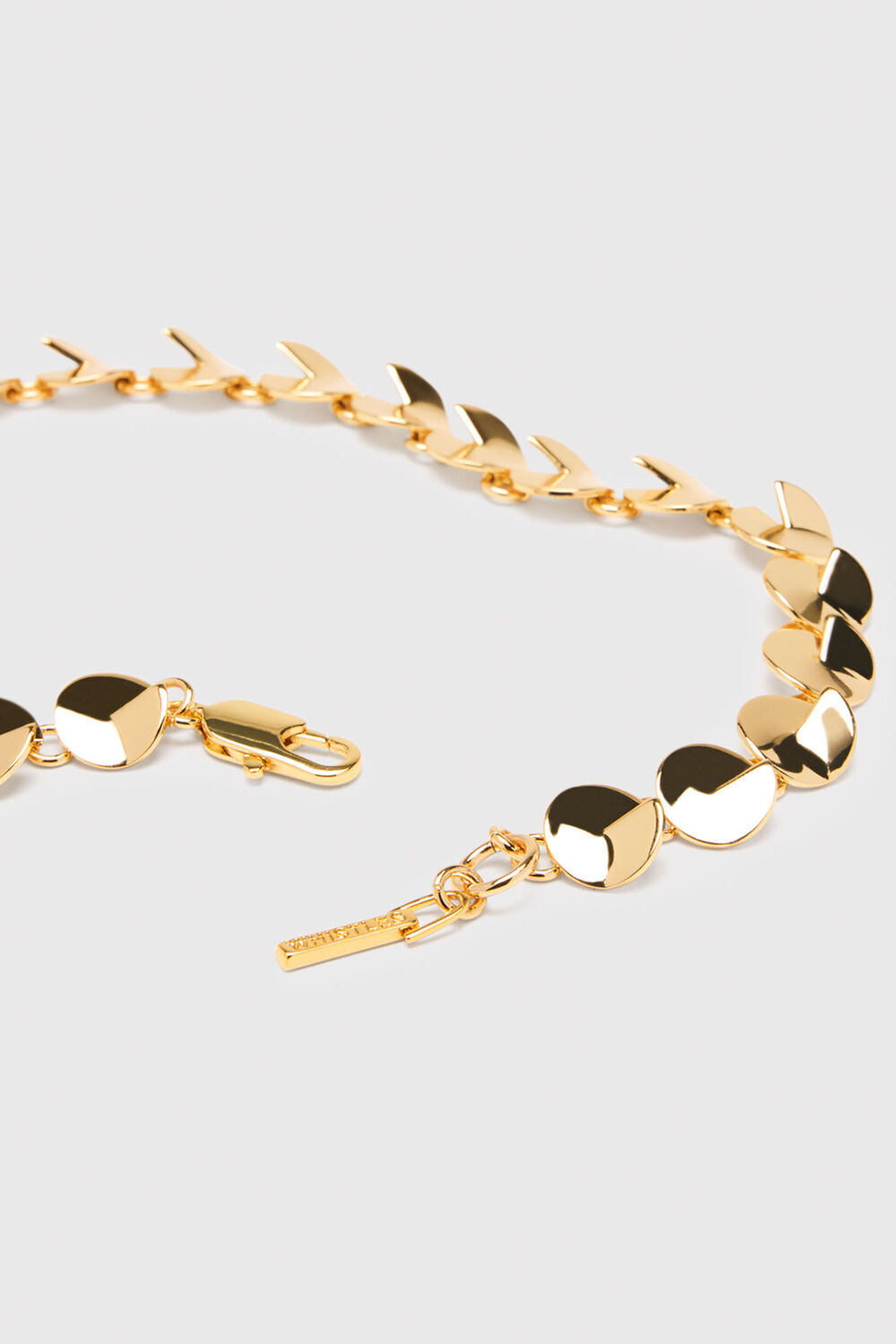 Gold Detailed Circular Chain Belt