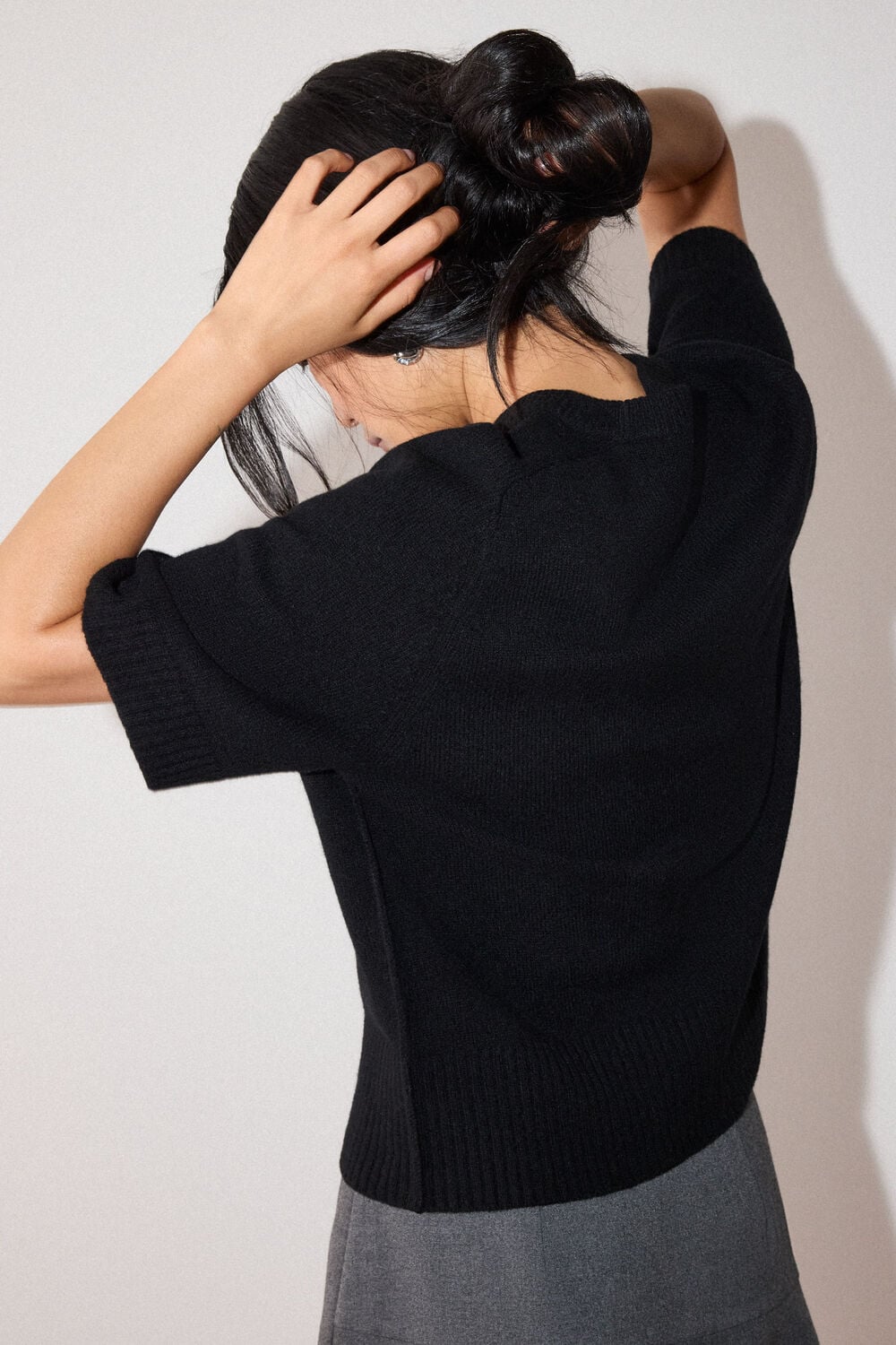 Black Wool Knitted Tee