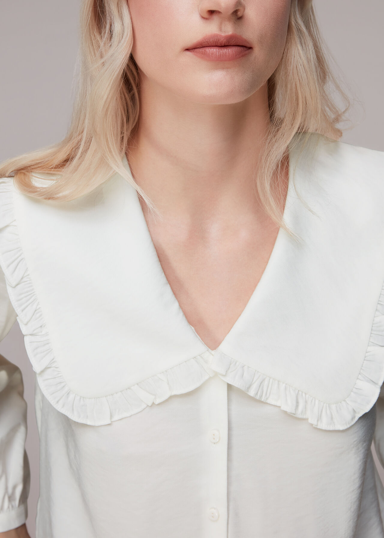 Isla Collar Detail Top