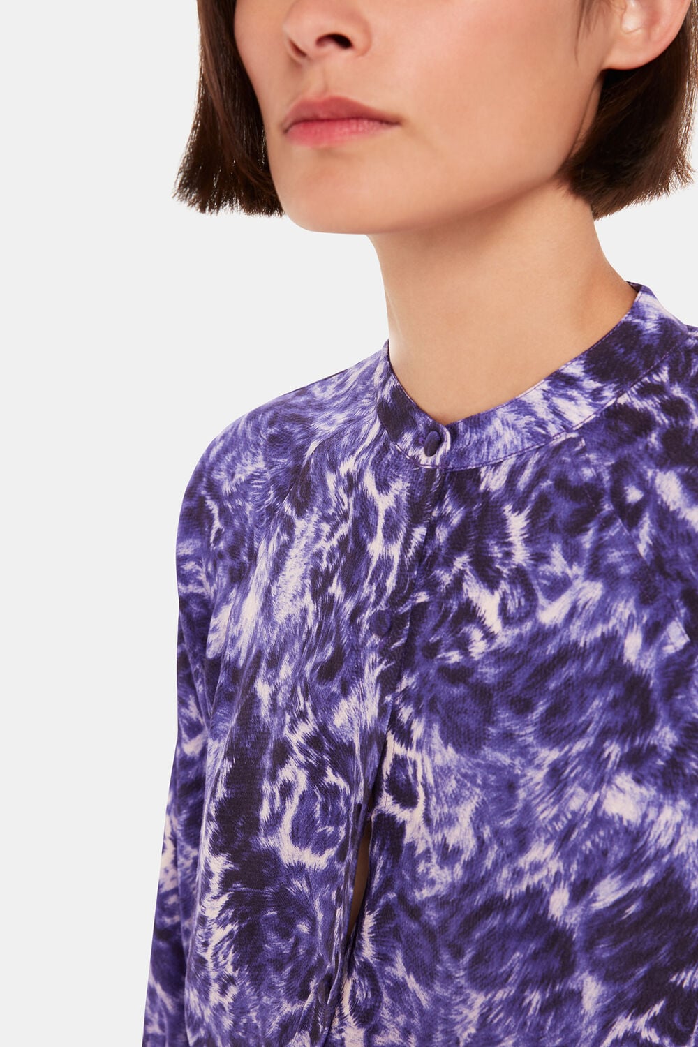 Glossy Leopard Raglan Shirt
