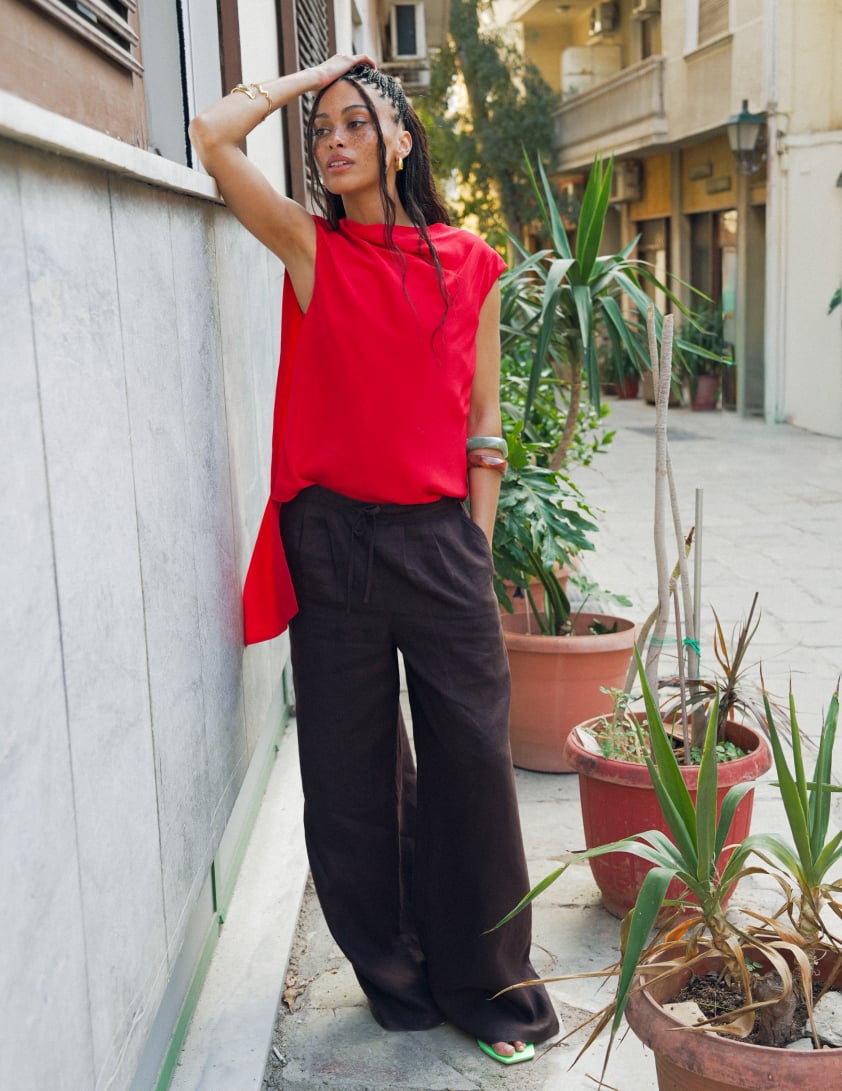 woman wearing funnel neck jumpers