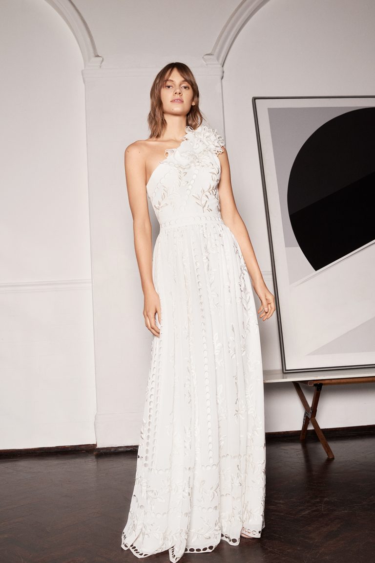 good prom dress stores near me