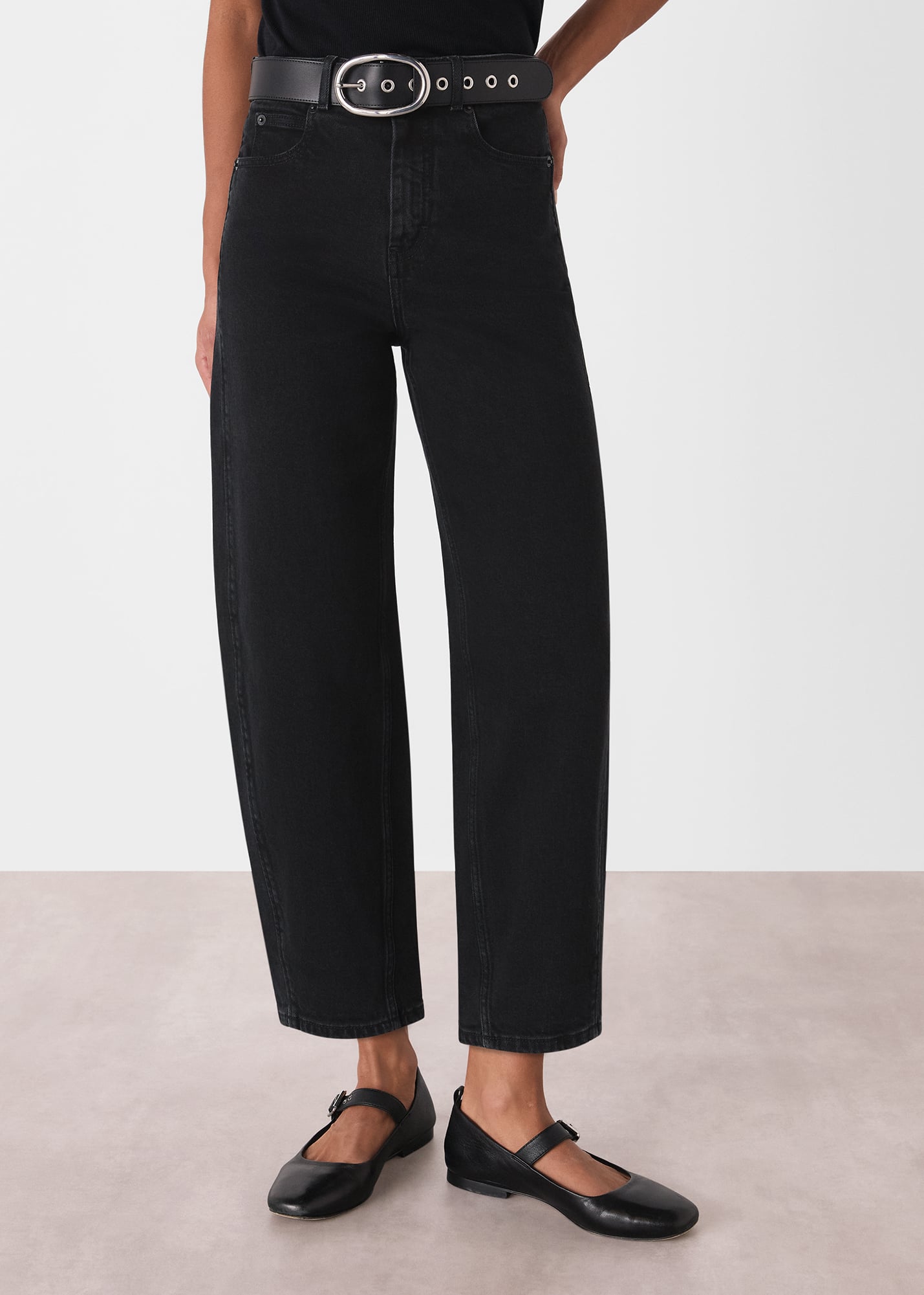 Whistles Women's Black Stretch Barrel Leg Jean Size 28