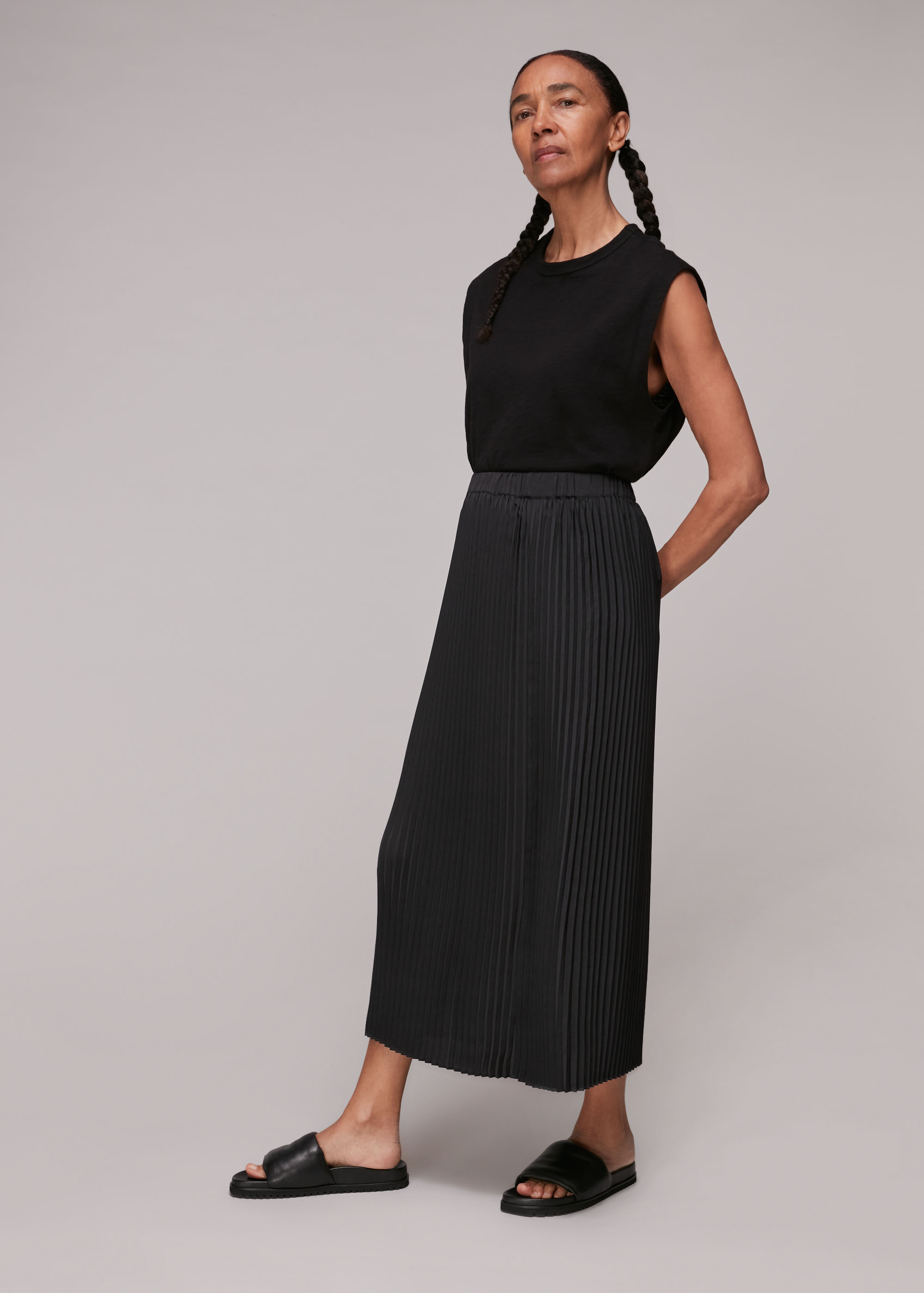 Whistles Women's Black Amelia Pleated Skirt Size 6