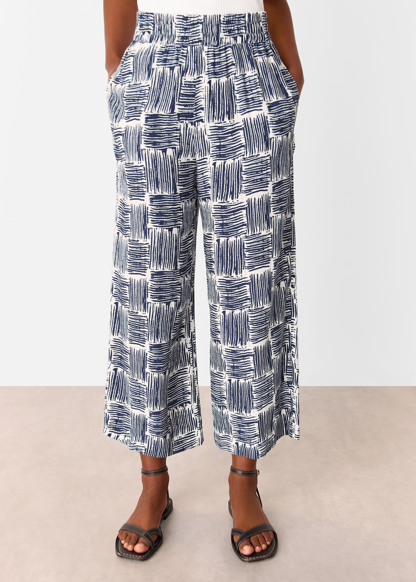 Whistles Women's Navy/Multi Hatch Squares Cropped Trouser Size 18