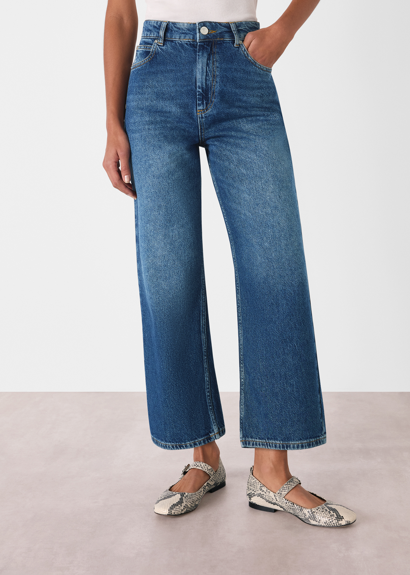 Whistles Women's Denim Straight Ankle Length Jean Size 29