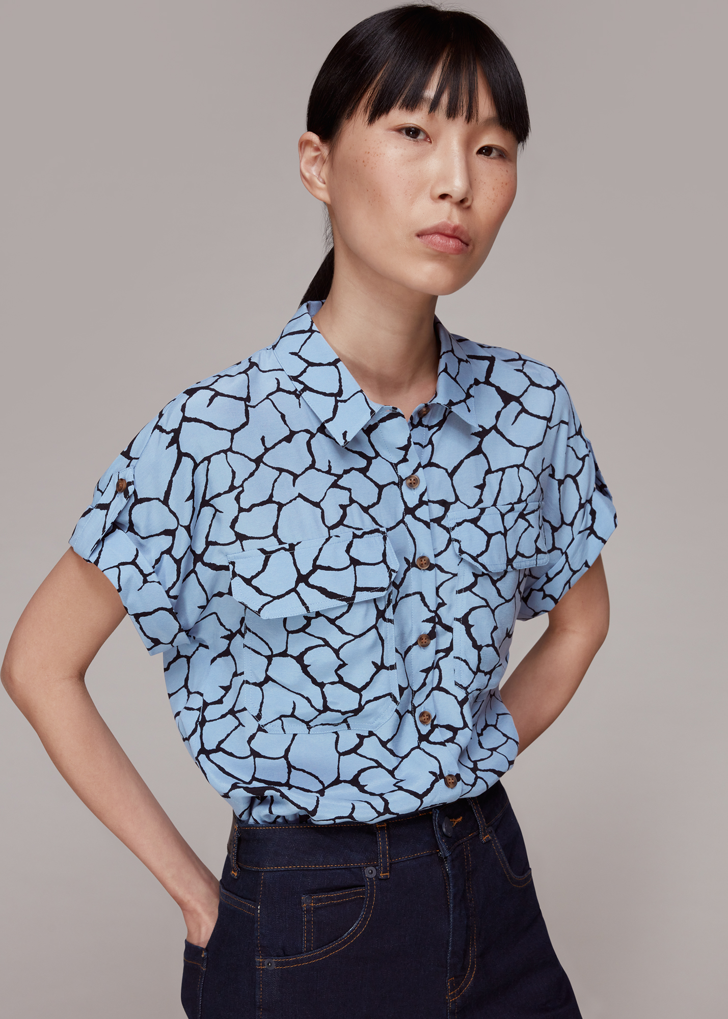 Whistles Women's Blue/Multi Giraffe Print Pocket Shirt Size 6